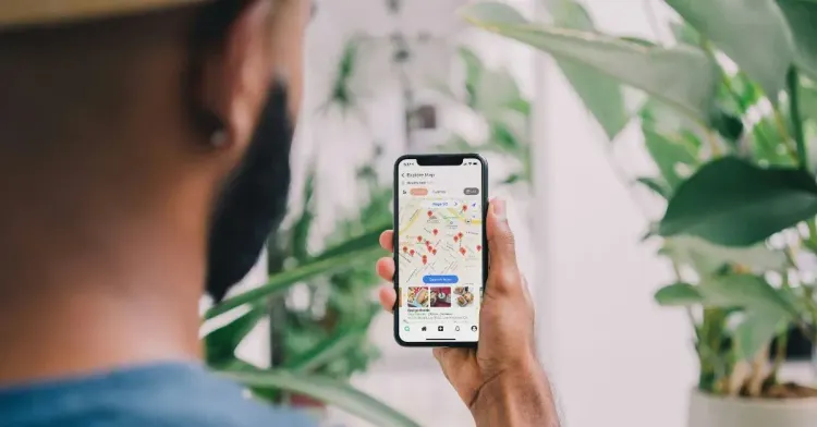 Tech-Driven Tourism: How Apps Are Changing Cultural Travel Experiences